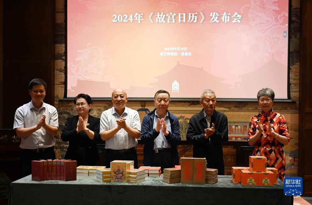全鲨银鲨下载
